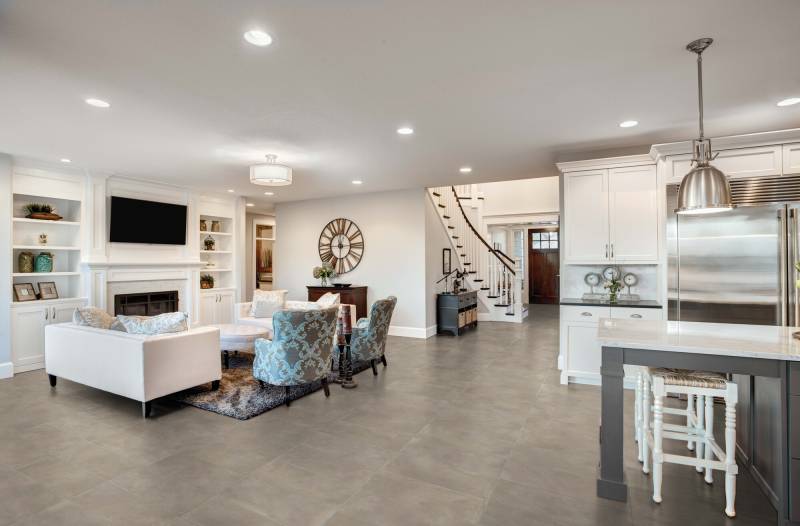 Carrelage Paul Ceramiche série Baya en grès cérame effet pierre naturelle, formats modernes, intérieur, ambiance élégante et douce chez R&D Carrelage et Sanitaire près de Gardanne